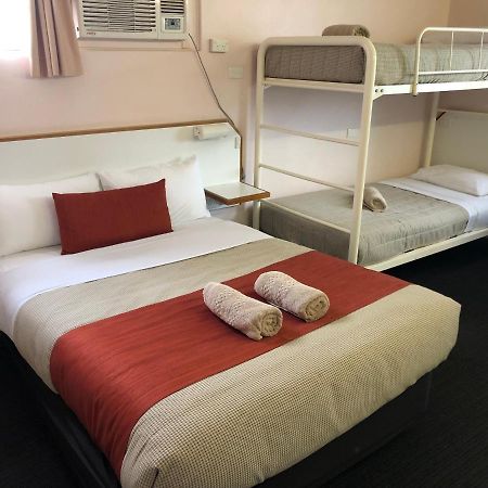 Bradman Motor Inn Кутамандра Екстер'єр фото