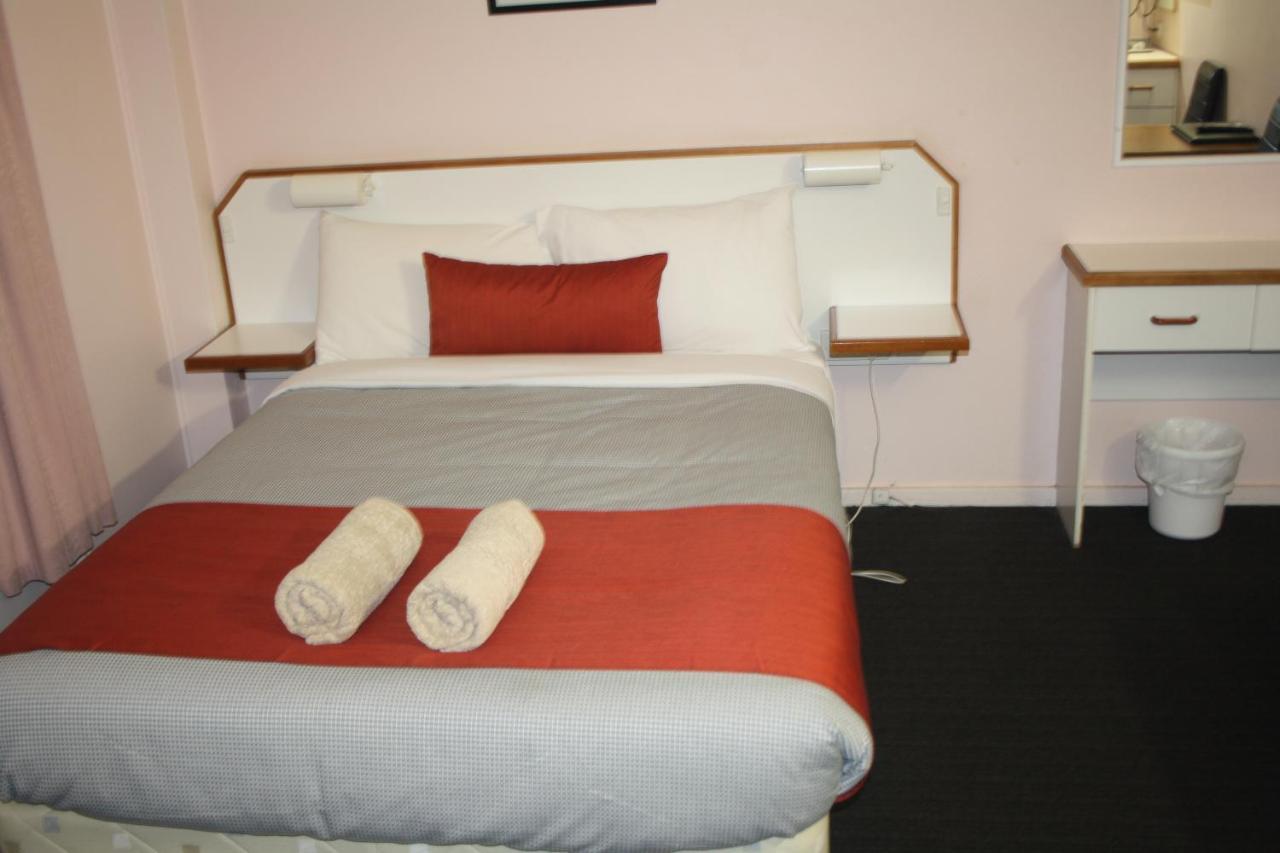 Bradman Motor Inn Кутамандра Екстер'єр фото