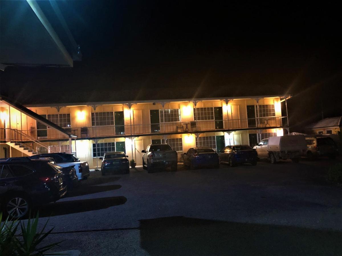 Bradman Motor Inn Кутамандра Екстер'єр фото
