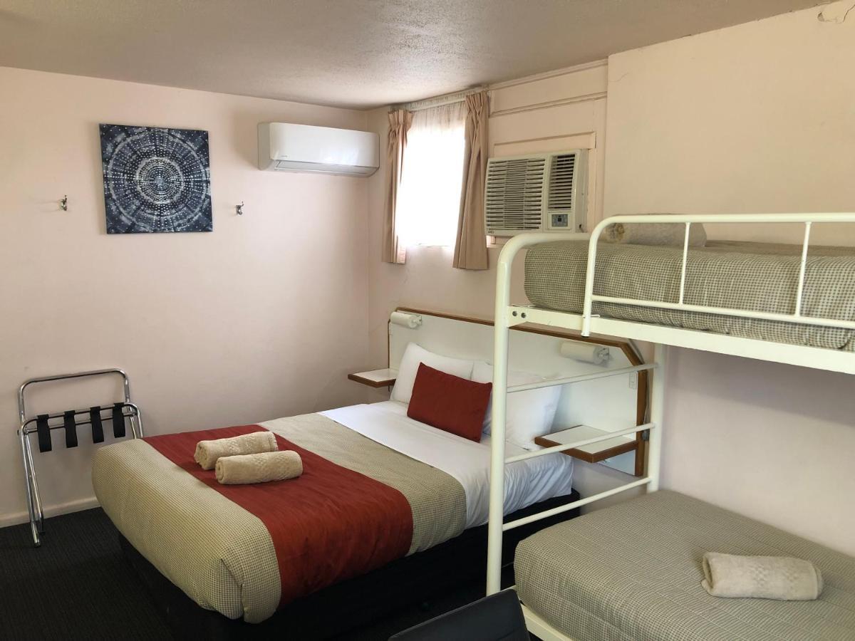 Bradman Motor Inn Кутамандра Екстер'єр фото