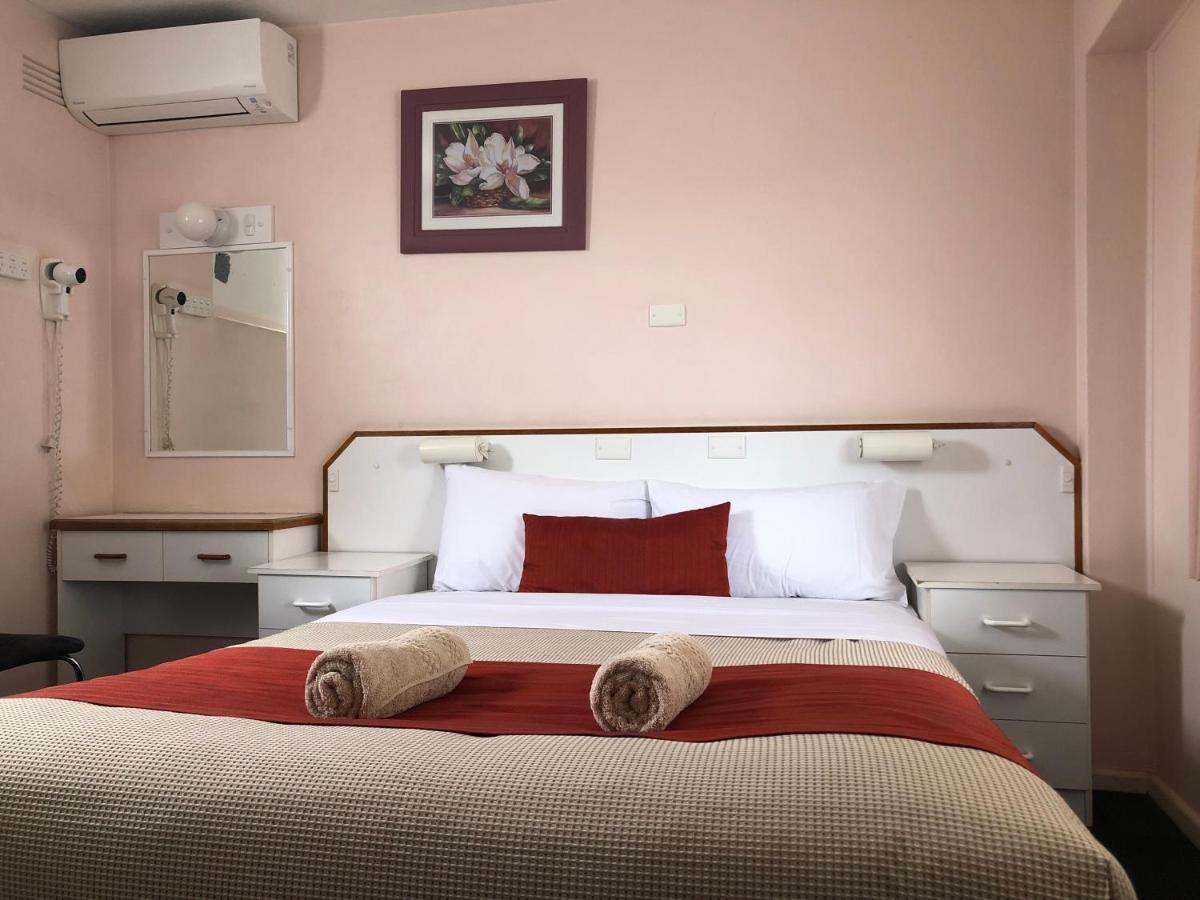 Bradman Motor Inn Кутамандра Екстер'єр фото