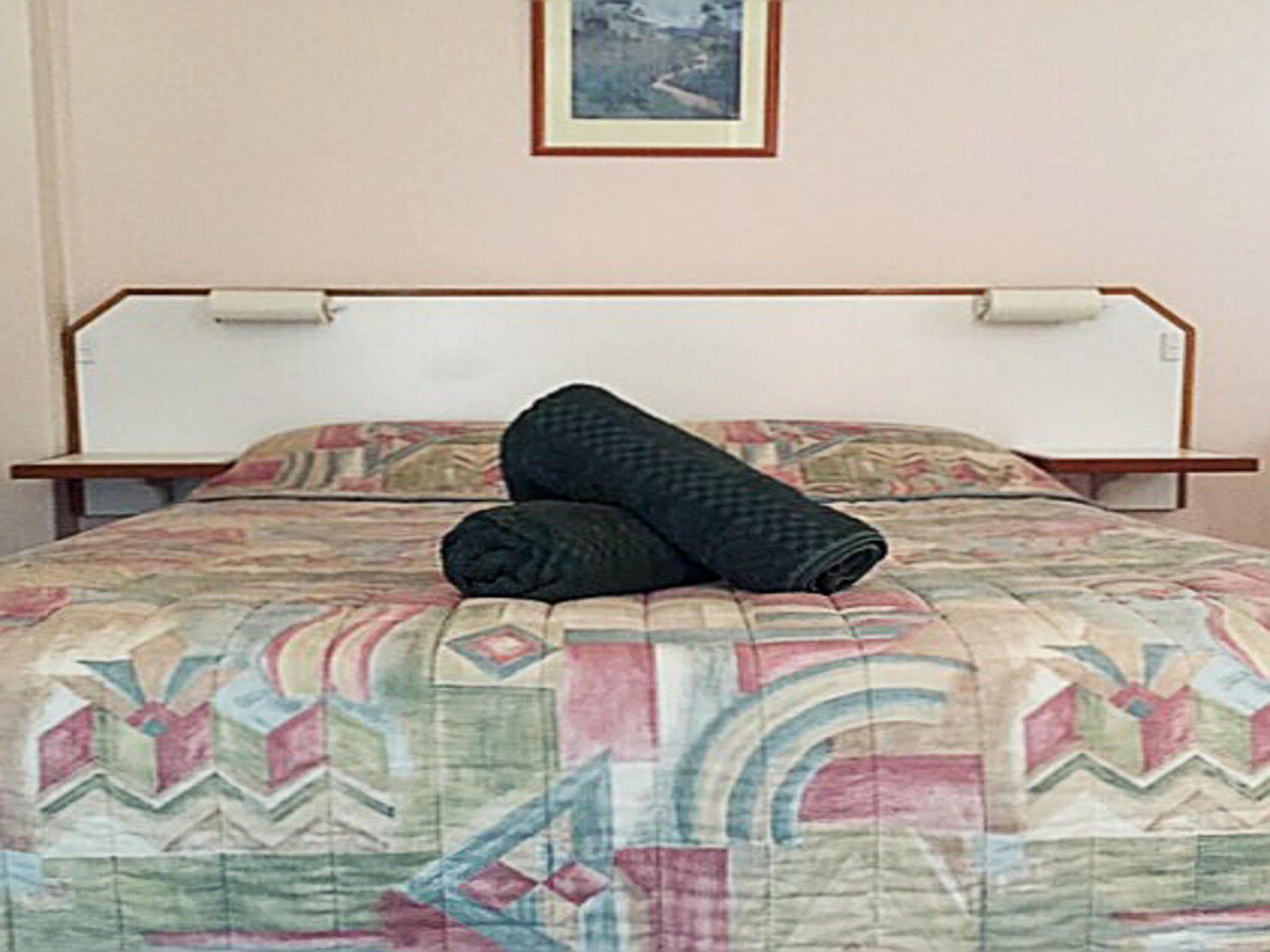 Bradman Motor Inn Кутамандра Екстер'єр фото